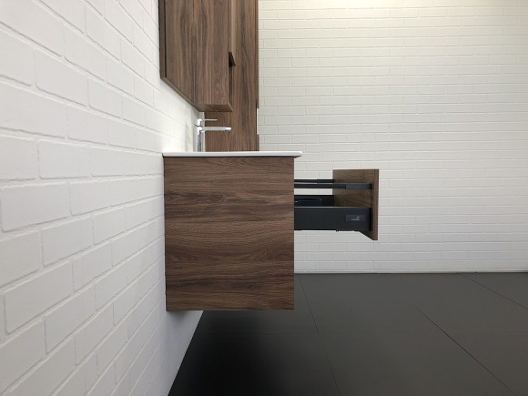 Тумба с раковиной Comforty Бордо 90 00-00006671 подвесная Дуб темно-коричневый