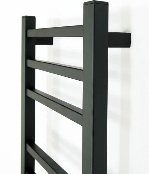 Электрический полотенцесушитель Grois Alex GR-102 30/80 П8 9005 U Черный матовый Электрический полотенцесушитель Grois Alex GR-102 30/80 П8 9005 U Черный матовый