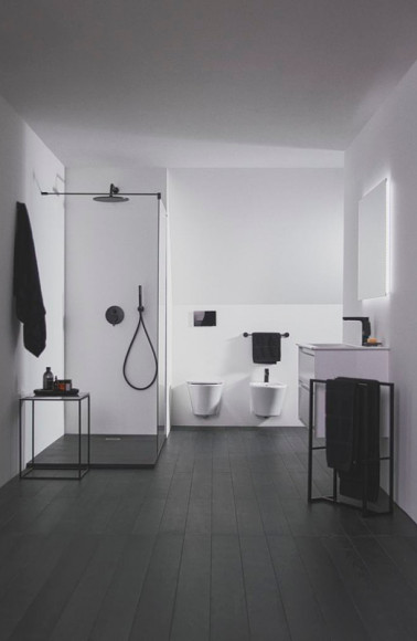 Душевая система Ideal Standard Ceraline  BD192XG Черная матовая