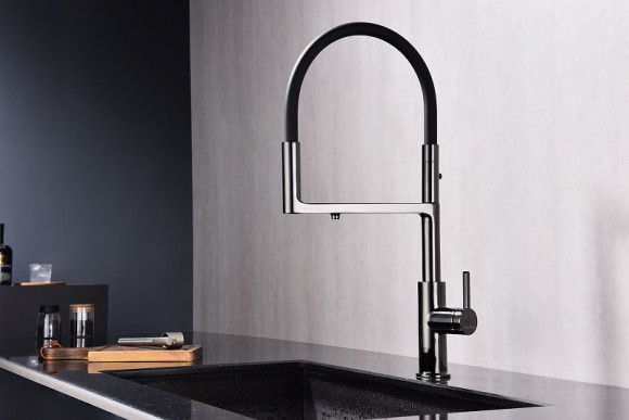 Смеситель для кухни Paulmark Tornado To213402-GB Черный глянцевый