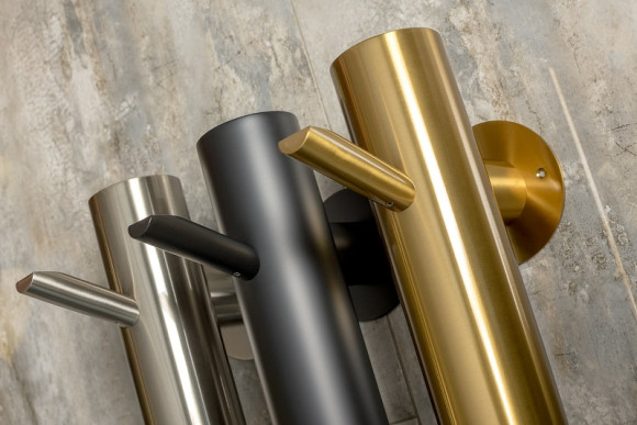 Электрический полотенцесушитель Boheme Uno 724-NB Никель Электрический полотенцесушитель Boheme Uno 724-NB Никель