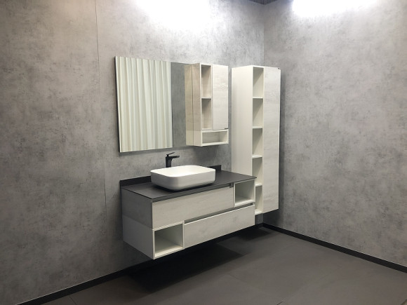 Зеркало со шкафом Comforty Прага 120 00004136262 Дуб белый Зеркало со шкафом Comforty Прага 120 00004136262 Дуб белый