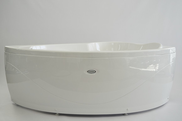 Акриловая ванна Radomir Vannesa Алари 168x120 R 2-76-2-2-0-218 с гидромассажем Баланс Хром Акриловая ванна Radomir Vannesa Алари 168x120 R 2-76-2-2-0-218 с гидромассажем Баланс Хром