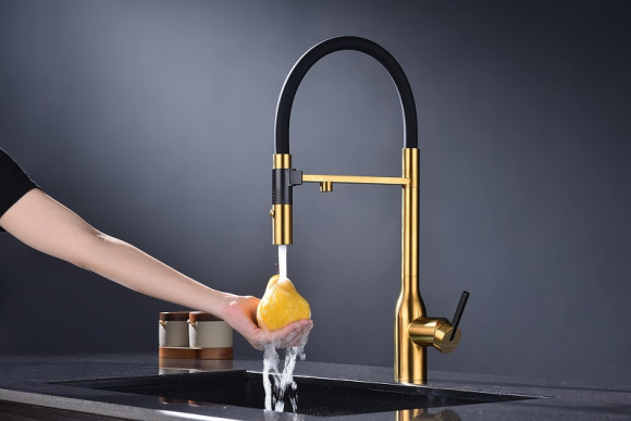 Смеситель для кухни Paulmark Magneto One Ma213188-BG Брашированное золото