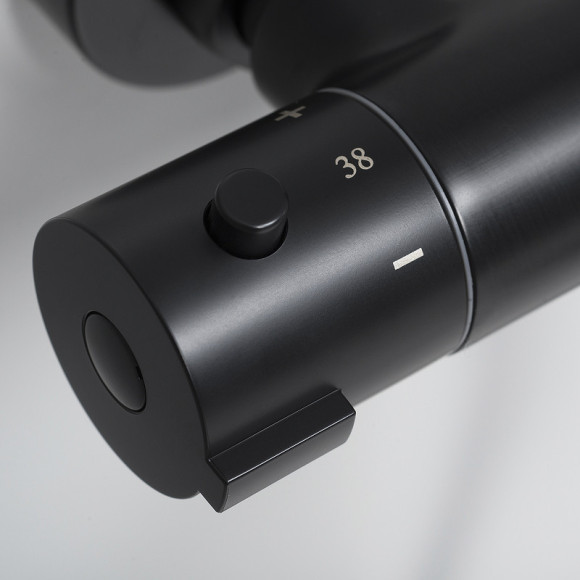 Душевая система WasserKRAFT A28801 с термостатом Черная матовая Душевая система WasserKRAFT A28801 с термостатом Черная матовая