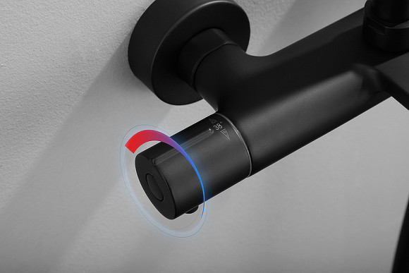 Душевая система Kaiser Serio 05382-9 с термостатом Черная матовая Душевая система Kaiser Serio 05382-9 с термостатом Черная матовая