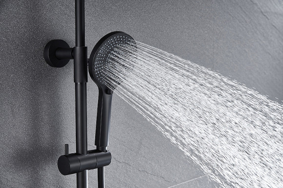 Душевая система Kaiser Serio 05382-9 с термостатом Черная матовая Душевая система Kaiser Serio 05382-9 с термостатом Черная матовая