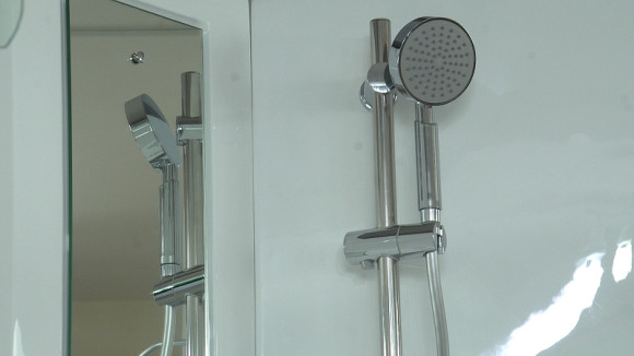 Душевой бокс Timo Lux 135х135 T-7735C с гидромассажем Душевой бокс Timo Lux 135х135 T-7735C с гидромассажем