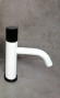 Смеситель для раковины Boheme Stick 121-WB Белый матовый Черный