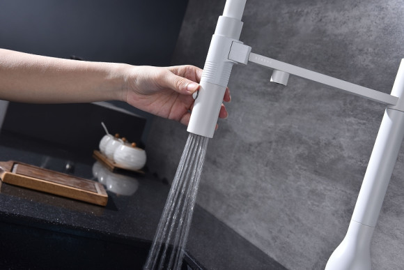 Смеситель для кухни Paulmark Magneto One Ma213188-WH Белый матовый