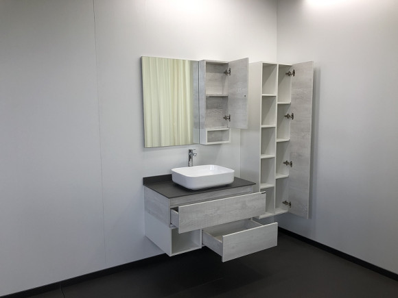 Зеркало со шкафом Comforty Прага 90 00004136263 Дуб белый Зеркало со шкафом Comforty Прага 90 00004136263 Дуб белый