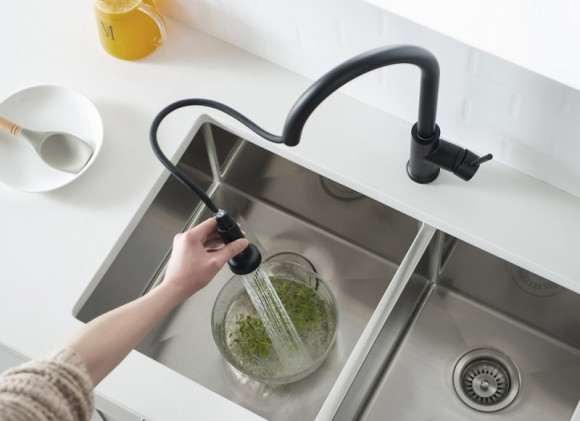 Смеситель для кухни Timo Saona 2316/03FL Черный Смеситель для кухни Timo Saona 2316/03FL Черный