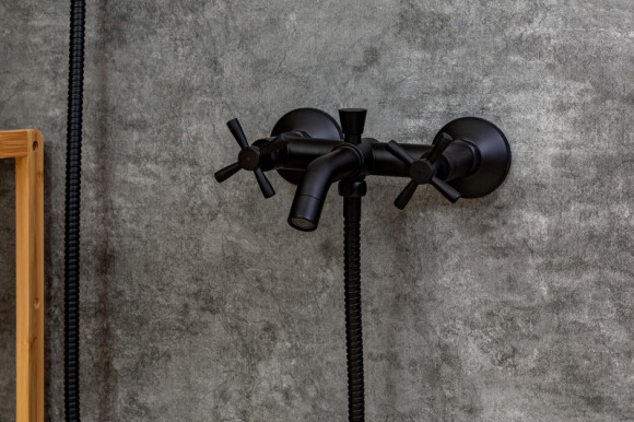 Смеситель для ванны Orange Mia M34-300B Черный