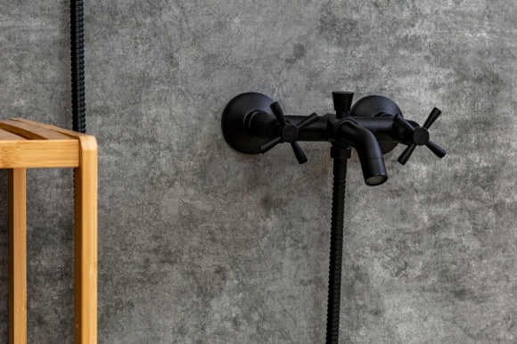 Смеситель для ванны Orange Mia M34-300B Черный