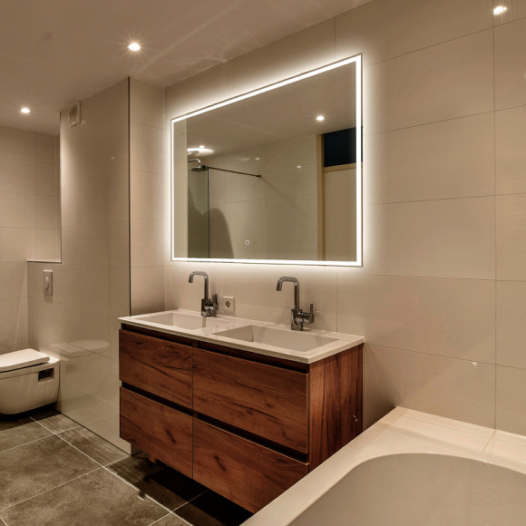 Зеркало Abber See 100 AG6108SXL-1.0 с подсветкой с сенсорным выключателем и диммером Зеркало Abber See 100 AG6108SXL-1.0 с подсветкой с сенсорным выключателем и диммером