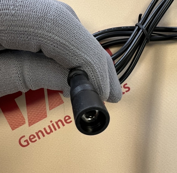 Смеситель для раковины Timo Torne 4313/17F Золото матовое