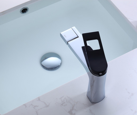 Смеситель для раковины Bronze de Luxe Element EL02XCB Хром Черный