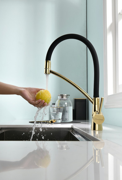 Смеситель для кухни Paulmark Siegen Si213111-G Золото Смеситель для кухни Paulmark Siegen Si213111-G Золото