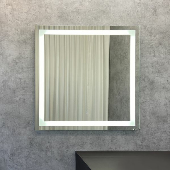 Зеркало Comforty Квадрат 75 00-00005258 с подсветкой с сенсорным выключателем Зеркало Comforty Квадрат 75 00-00005258 с подсветкой с сенсорным выключателем