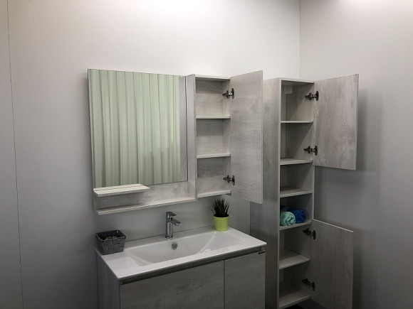 Зеркало со шкафом Comforty Верона 90 00004136714 Дуб белый