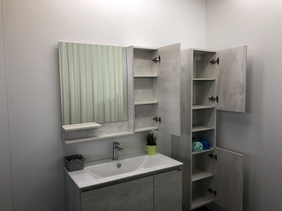 Зеркало со шкафом Comforty Верона 90 00004136714 Дуб белый