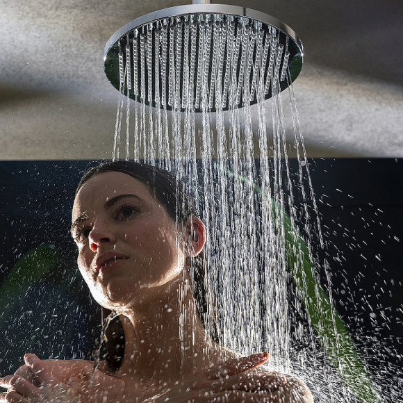 Душевая система Bossini Apice L10507.030 с термостатом Хром Душевая система Bossini Apice L10507.030 с термостатом Хром