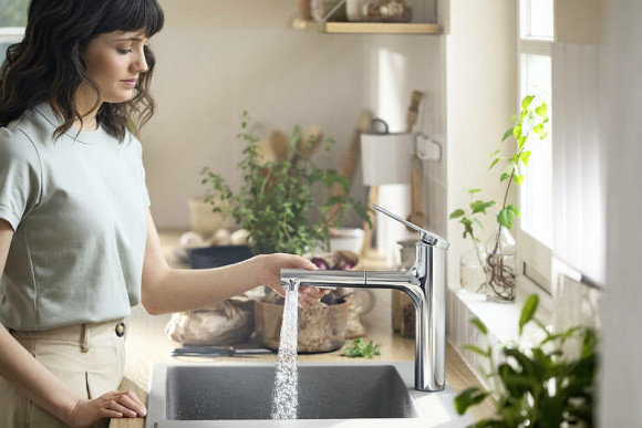 Смеситель для кухни Hansgrohe Zesis M33 74801670 Черный матовый