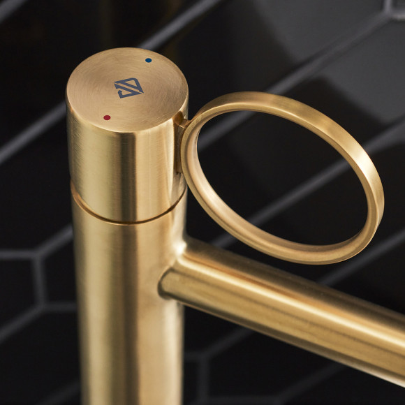 Смеситель для раковины Jacob Delafon Vivienne Signature E38682-LB3-2MB Матовая латунь