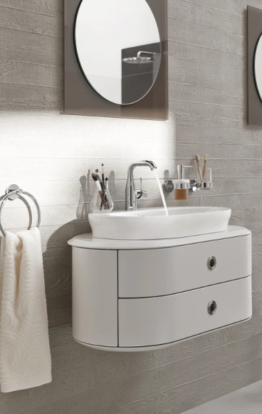 Смеситель для раковины Grohe Essence+ 23463001 Хром Смеситель для раковины Grohe Essence+ 23463001 Хром