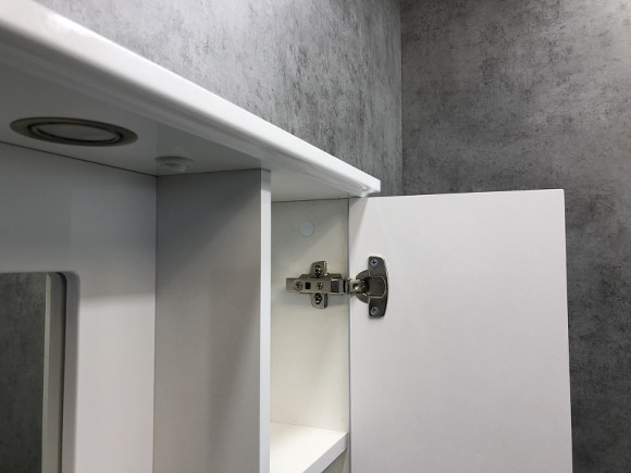 Зеркальный шкаф Comforty Палермо 80 00004139246 Белый глянец Зеркальный шкаф Comforty Палермо 80 00004139246 Белый глянец