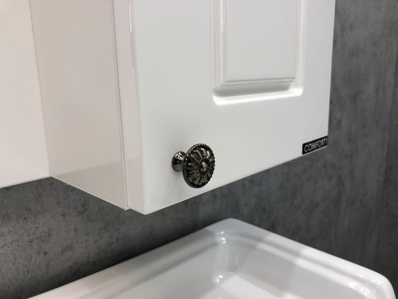 Зеркальный шкаф Comforty Палермо 80 00004139246 Белый глянец Зеркальный шкаф Comforty Палермо 80 00004139246 Белый глянец