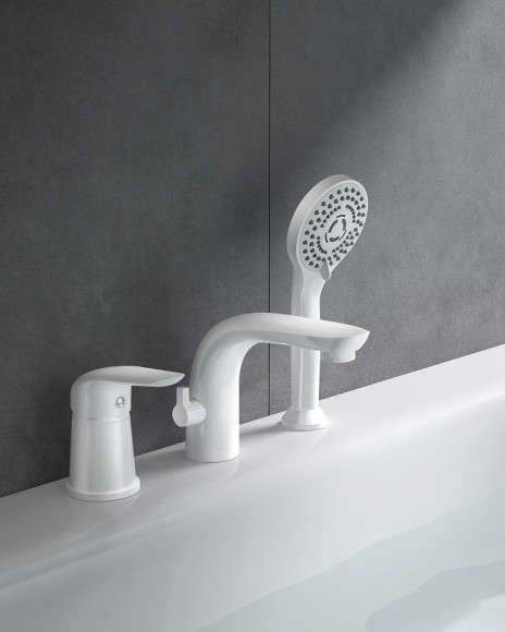 Смеситель на борт ванны Orange M60-333w Белый глянцевый