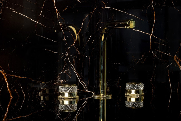 Смеситель для раковины Boheme Aura 152-G-A Золото