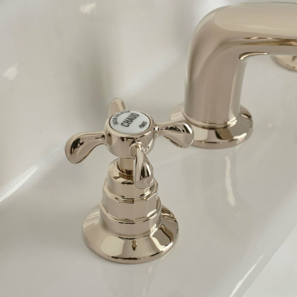 Смеситель для раковины Jacob Delafon Cleo 1889 E24306-BGG Золото Смеситель для раковины Jacob Delafon Cleo 1889 E24306-BGG Золото