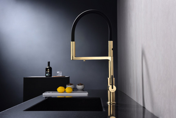 Смеситель для кухни Paulmark Tornado To213402-SBG Светлое брашированное золото