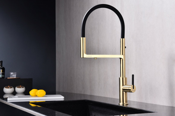 Смеситель для кухни Paulmark Tornado To213402-SBG Светлое брашированное золото