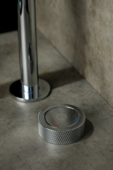 Смеситель для раковины Boheme Tech 158-CR Хром