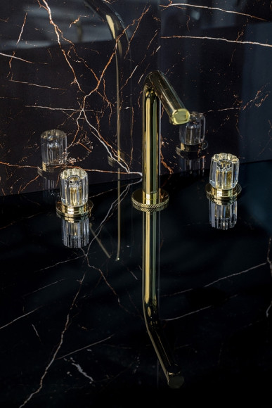 Смеситель для раковины Boheme Elegante 152-G-EL Золото