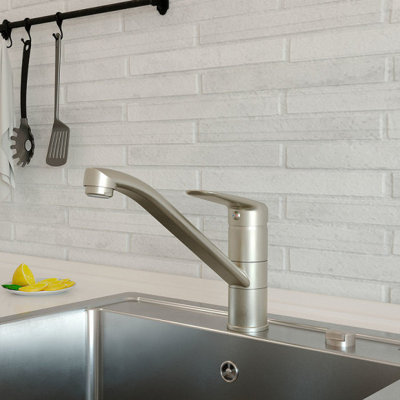 Смеситель для кухни Iddis Male MALBN00i05 Сатин Смеситель для кухни Iddis Male MALBN00i05 Сатин