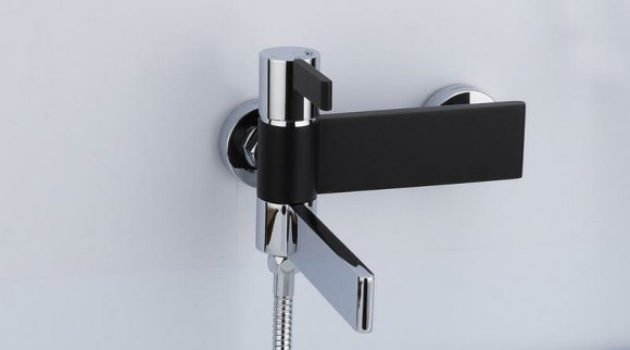 Смеситель для ванны Gappo G81 G3281 Черный матовый Хром