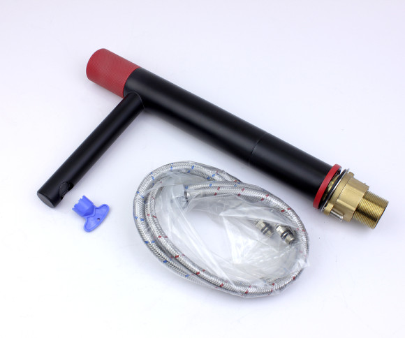 Смеситель для раковины Bronze de Luxe Avantgarde 2030RH Черный Красный