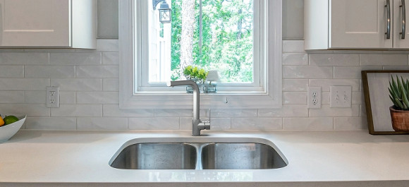 Смеситель для кухни GPD Pedra MTE160 Хром