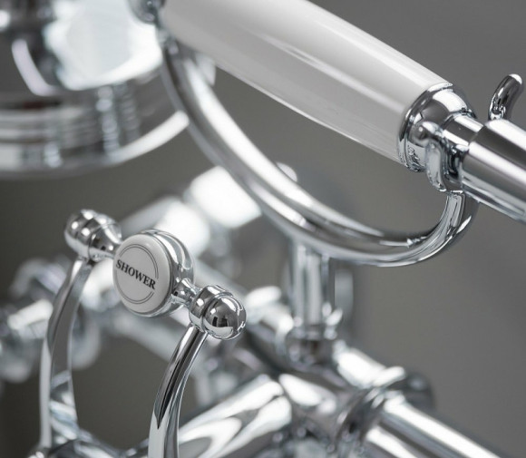 Смеситель для ванны Axor Montreux 16540000 универсальный Хром