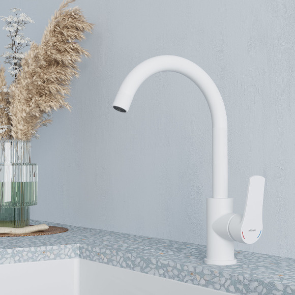 Смеситель для кухни Milardo Meal M01WTJ0M05 Белый матовый