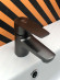 Смеситель для раковины Orange Loop M26-021GR Серый Смеситель для раковины Orange Loop M26-021GR Серый