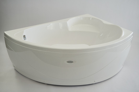 Акриловая ванна Radomir Vannesa Алари 168x120 R 2-75-2-2-0-218 с гидромассажем Классик Хром Акриловая ванна Radomir Vannesa Алари 168x120 R 2-75-2-2-0-218 с гидромассажем Классик Хром