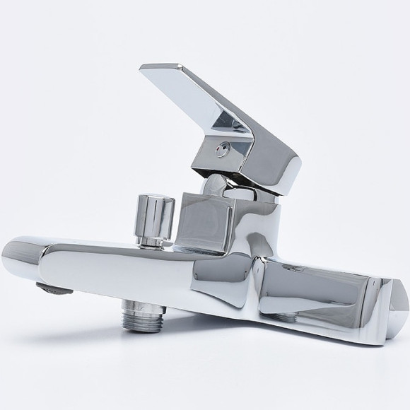 Смеситель для ванны AQUAme Prato AQMP6122 Хром Смеситель для ванны AQUAme Prato AQMP6122 Хром