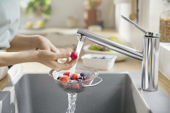 Смеситель для кухни Hansgrohe Zesis M33 74802000 Хром