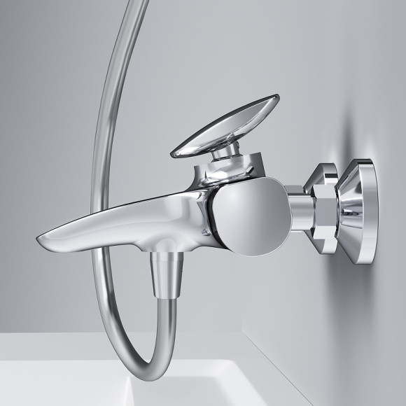 Смеситель для ванны AM.PM Spirit V2.0 F70A10000 Хром Смеситель для ванны AM.PM Spirit V2.0 F70A10000 Хром