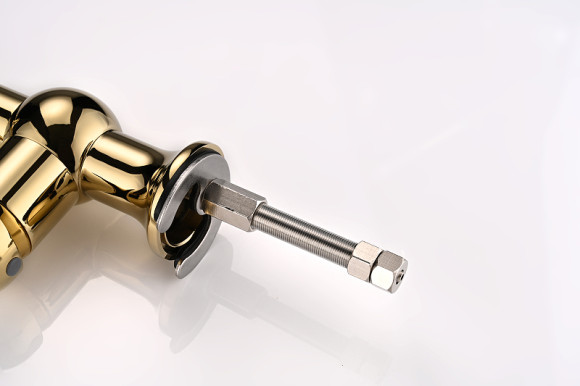 Смеситель для кухни Paulmark Retro Re213226-G Золото Смеситель для кухни Paulmark Retro Re213226-G Золото